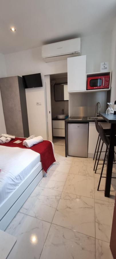 Sweet Home Marceau 6 Studios Hyper Centre Proche De La Mer Et Du Palais คานส์ ภายนอก รูปภาพ