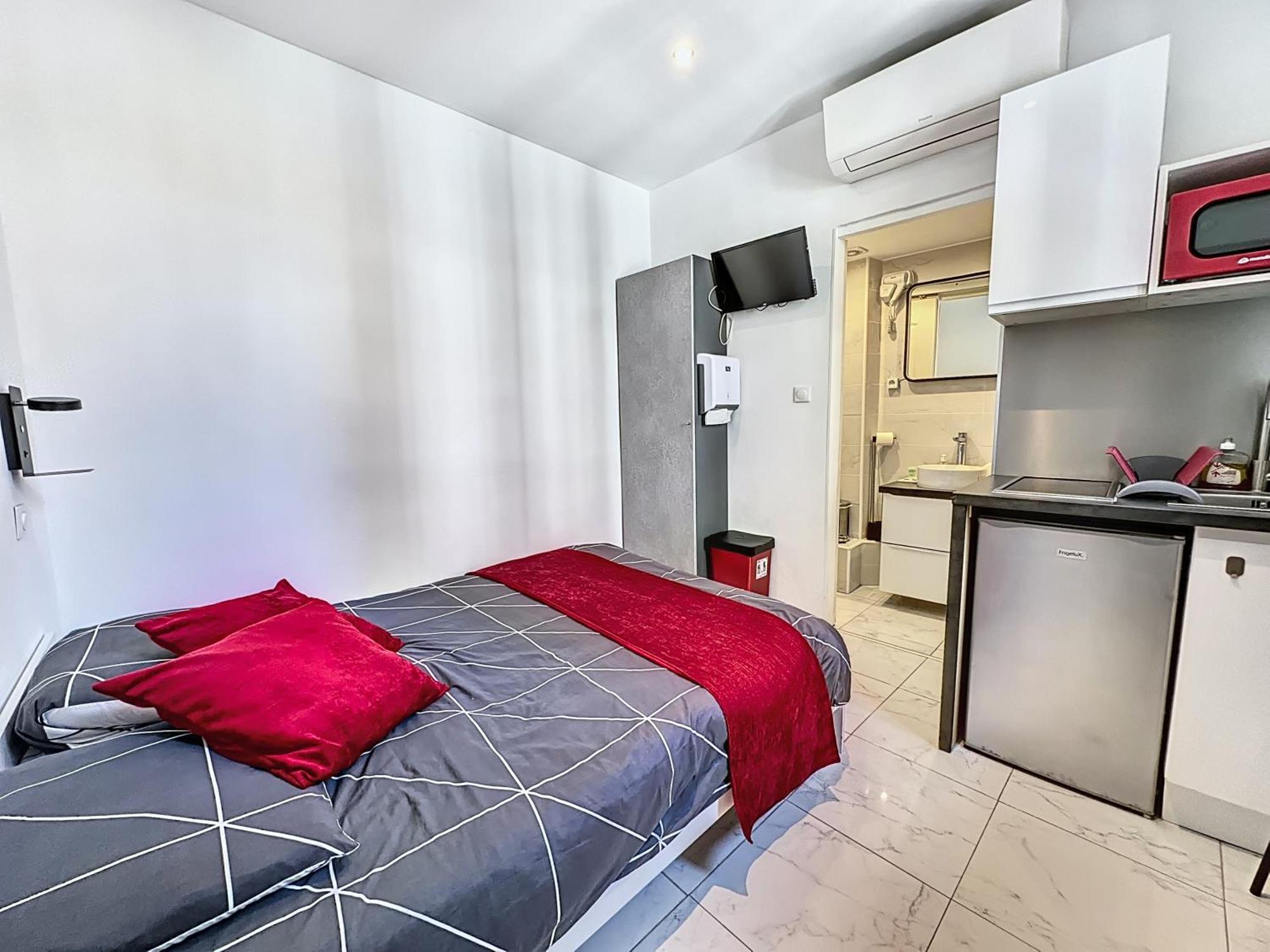Sweet Home Marceau 6 Studios Hyper Centre Proche De La Mer Et Du Palais คานส์ ภายนอก รูปภาพ