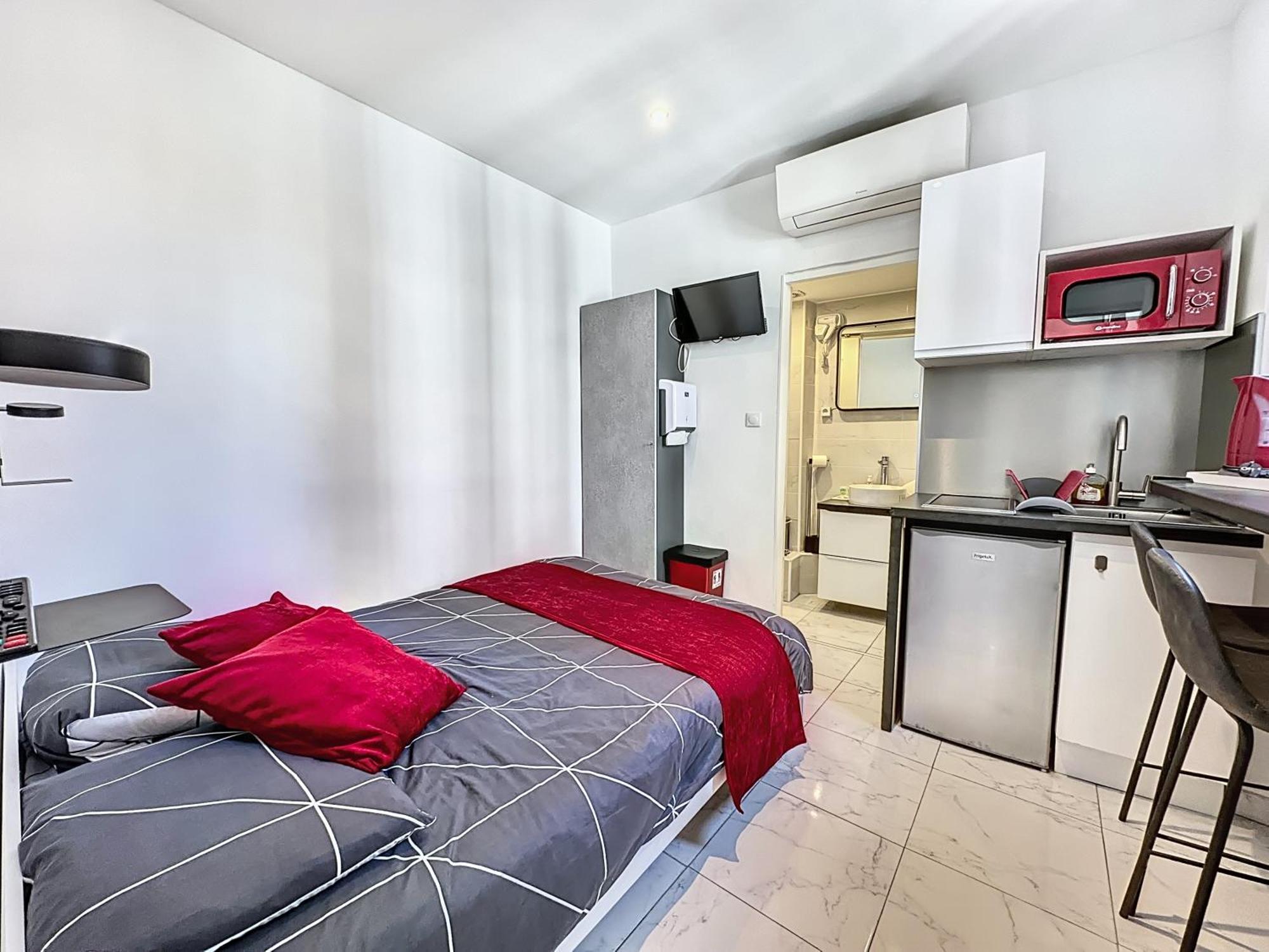 Sweet Home Marceau 6 Studios Hyper Centre Proche De La Mer Et Du Palais คานส์ ภายนอก รูปภาพ
